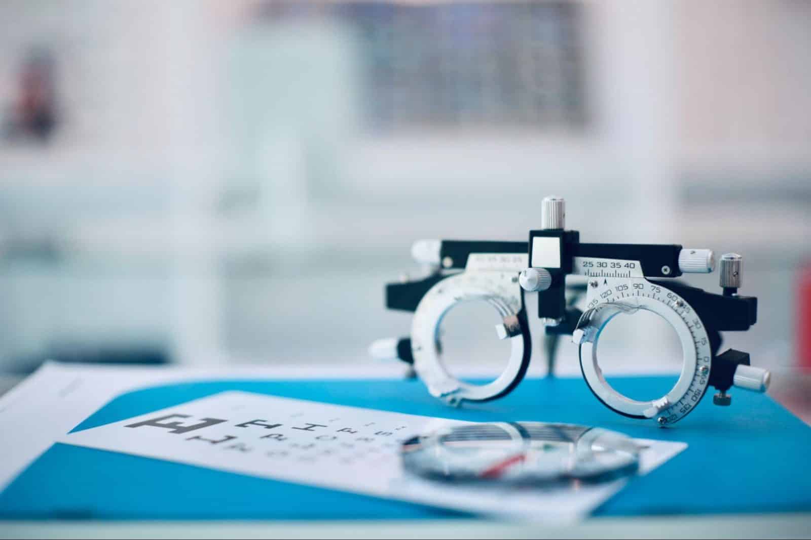 تفاوت چشم پزشک و اپتومتریست