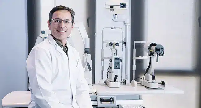 اپتومتریست